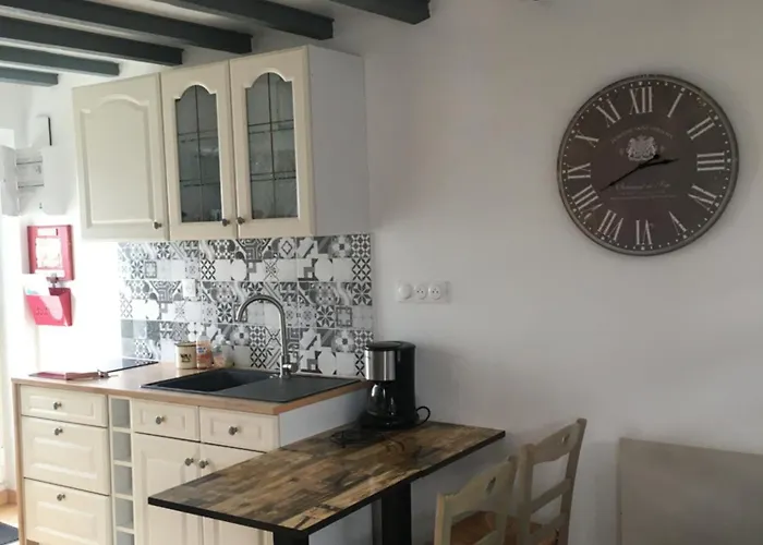 La Maison D\'En Face